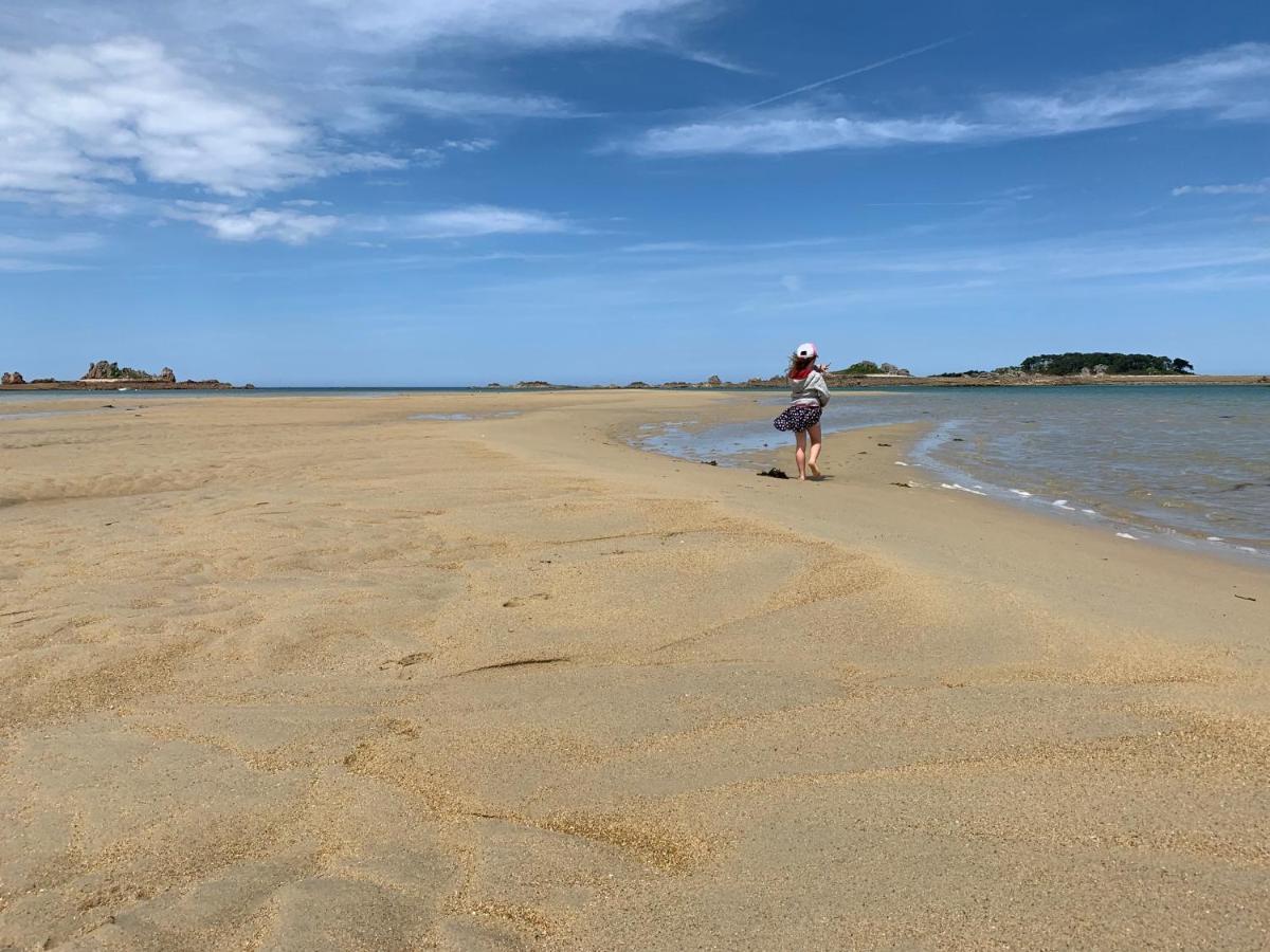 Les Villas D' Onalou Port Blanc Penvenan Bagian luar foto
